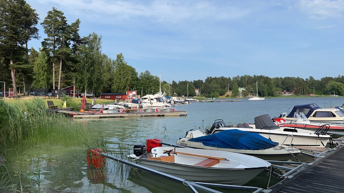 Enköpings Segelsällskaps klubbhamn