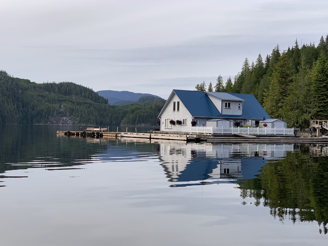 Alert Bay Marina BC