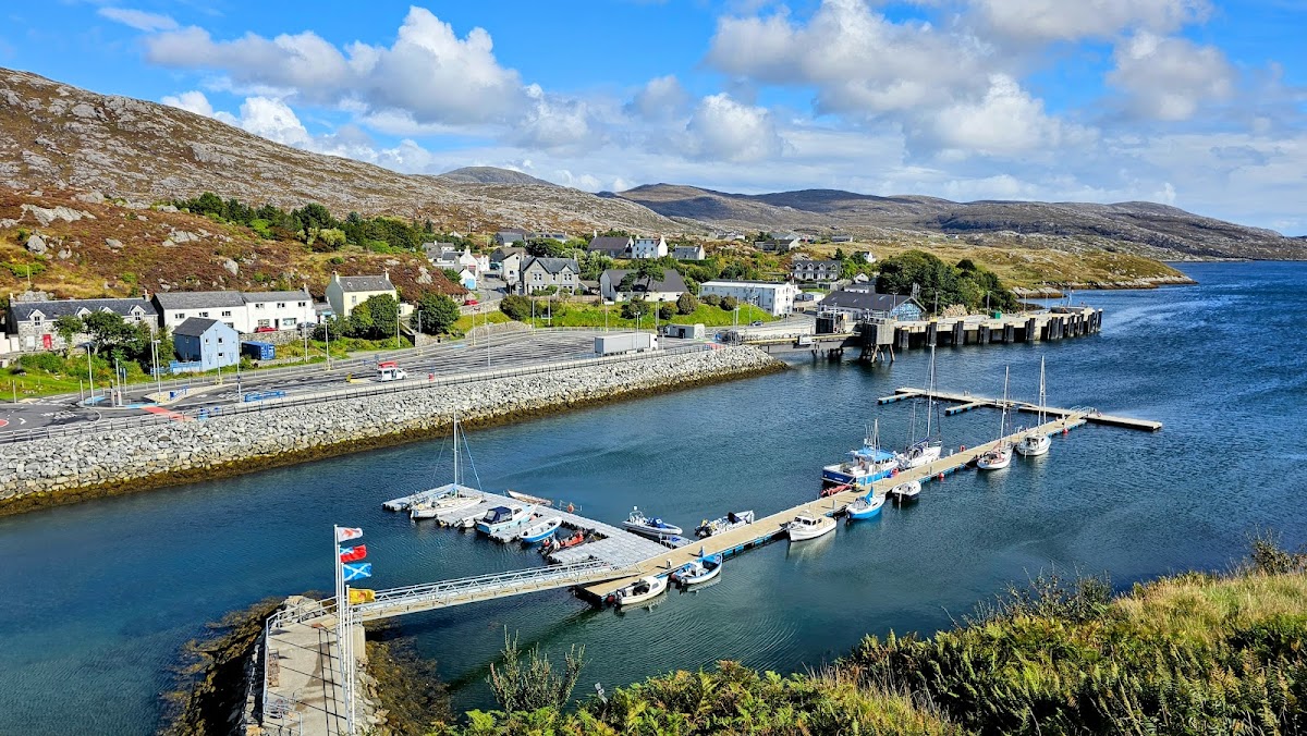 Tarbert Harbour Marina