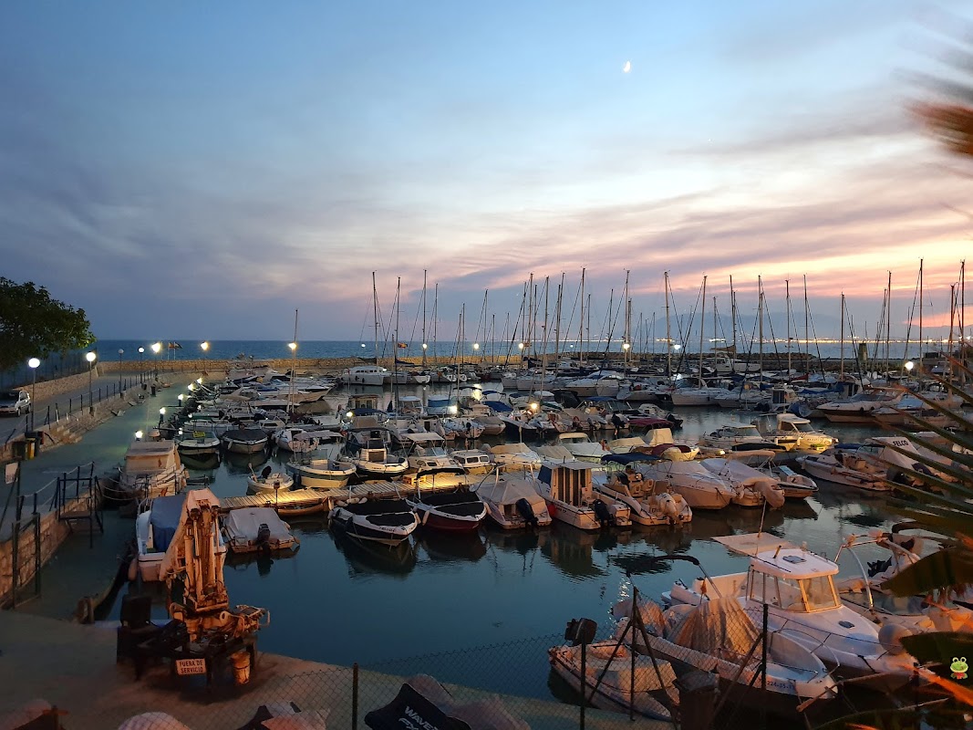 Puerto Deportivo El Candado Malaga