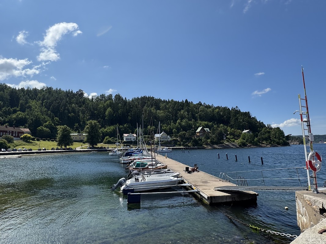Gustavsvarvs hamn