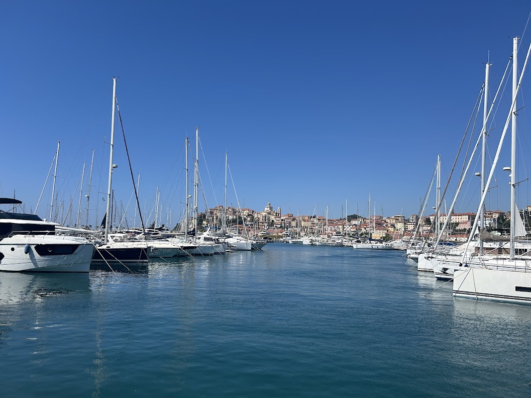Port Of Cremia