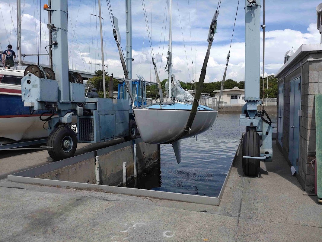 Yokohama Yacht Club
