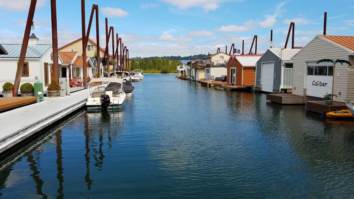 Big Eddy Marina