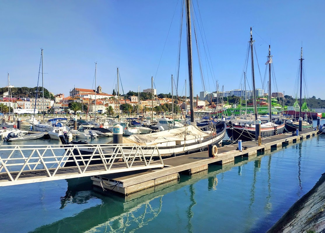 Doca do Clube Naval Setubalense