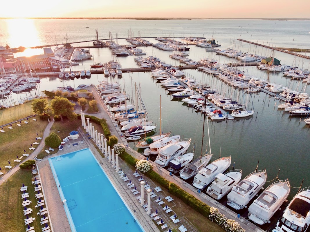 Marina Punta Faro