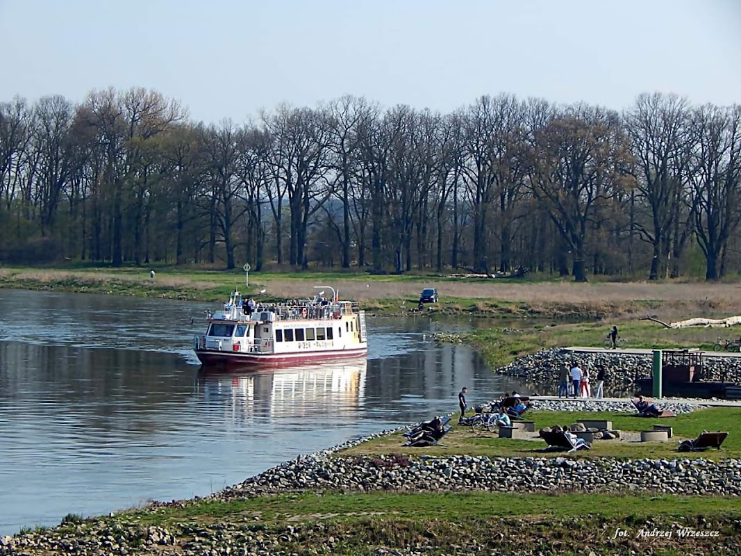 Przystań kajakowo-pasażerska