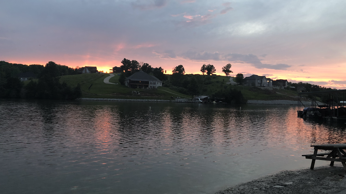 Williamstown Lake Marina