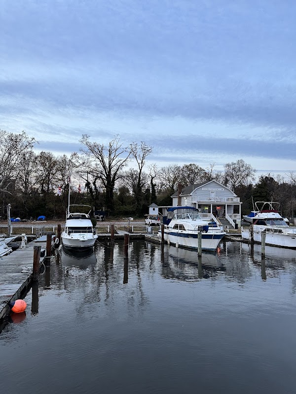 Eastern Powerboat Club