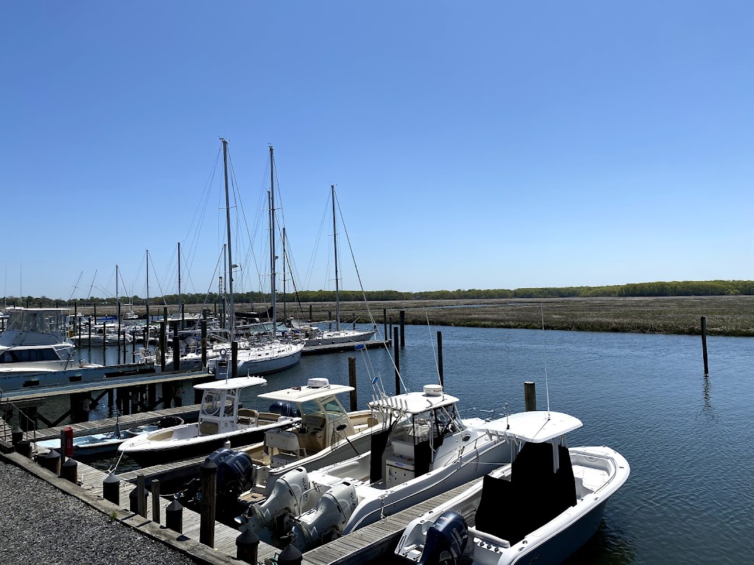 Brown's Point Marina