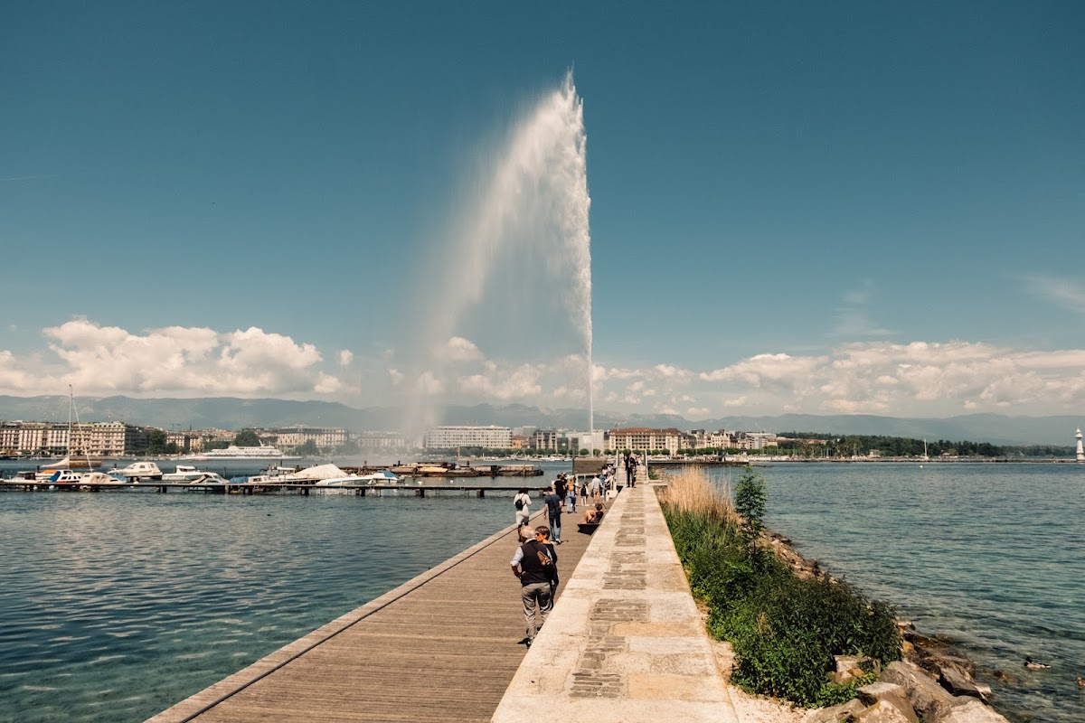 Port des Eaux-Vives