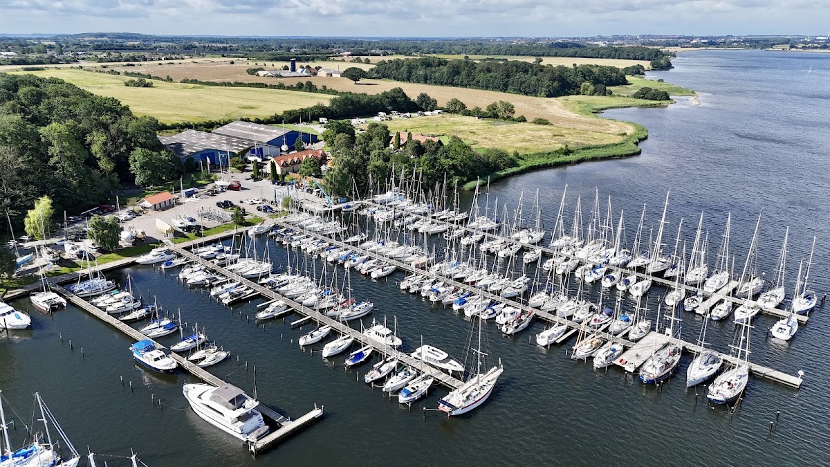 Handermelle Havn