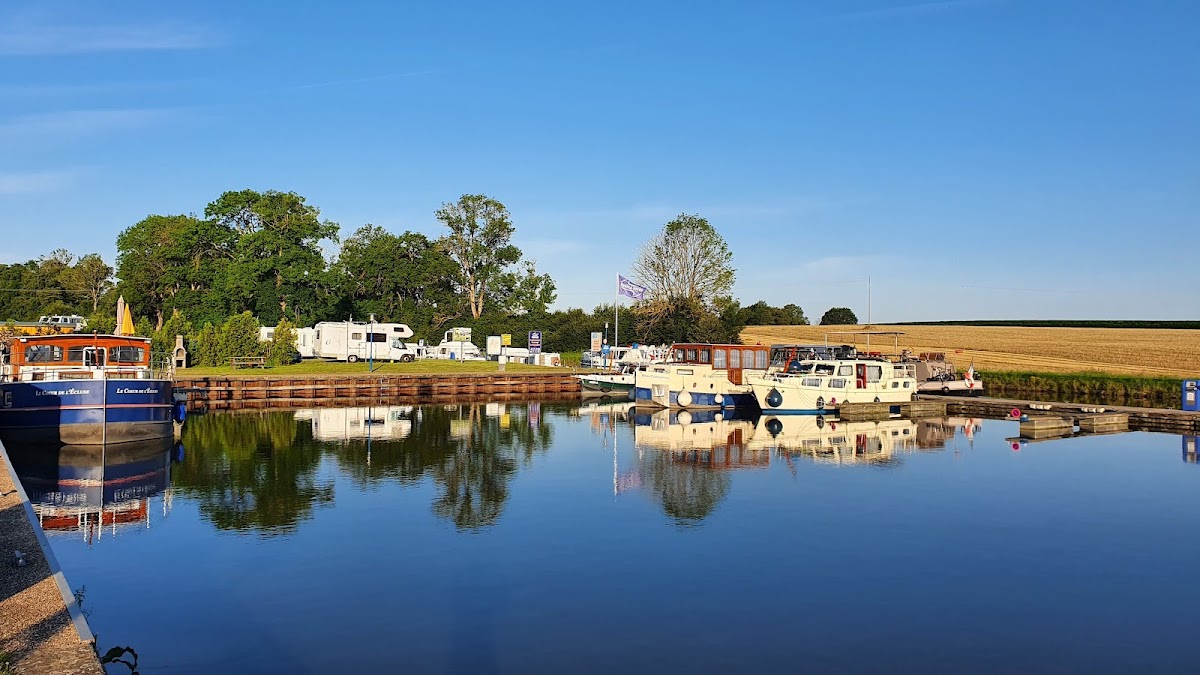 Port Plaisance Marina Niderviller / Altmuehl