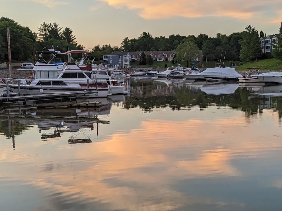 Harrods Creek Marina