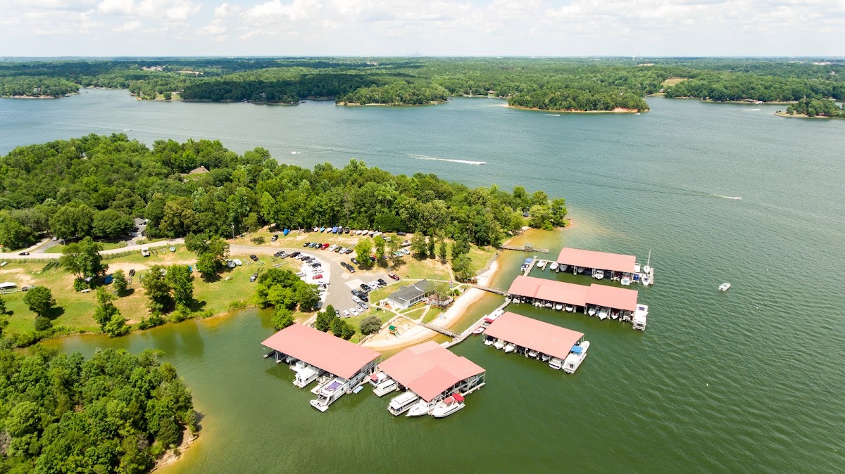 Commodore Yacht Club
