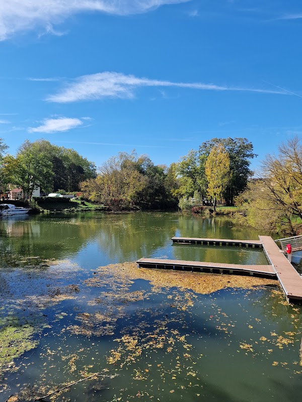 Halte Nautique de Branges