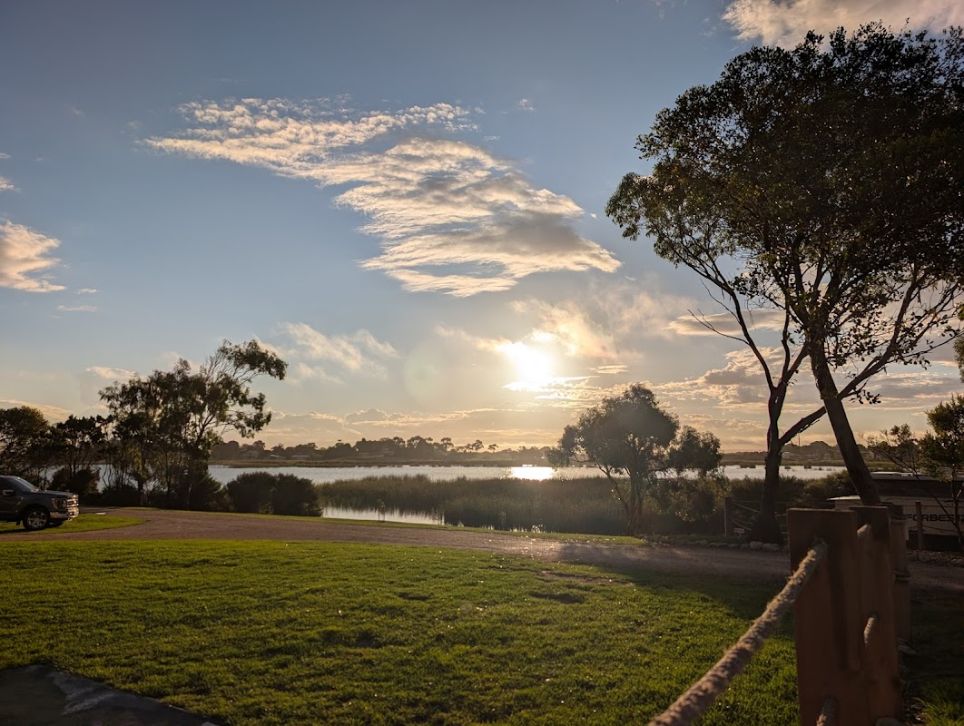 Clayton Bay Boat Club