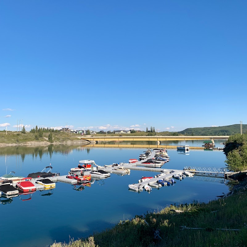 Ghost Lake Marina