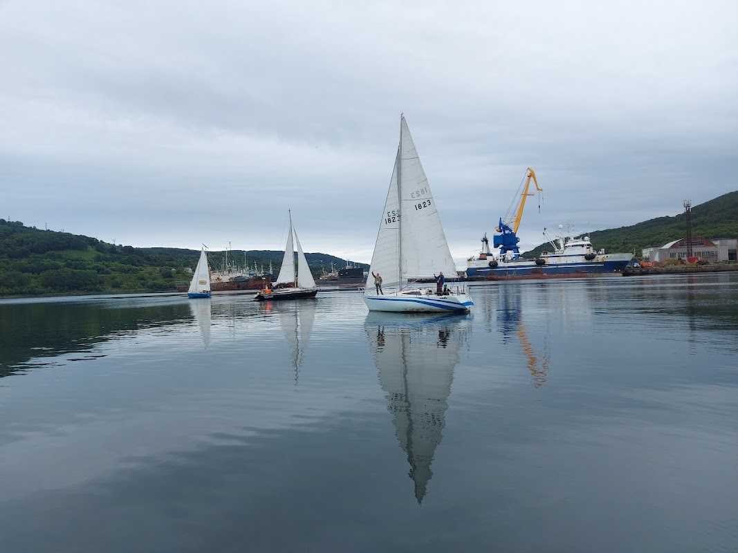 Яхт-клуб  "Mooring Tin"