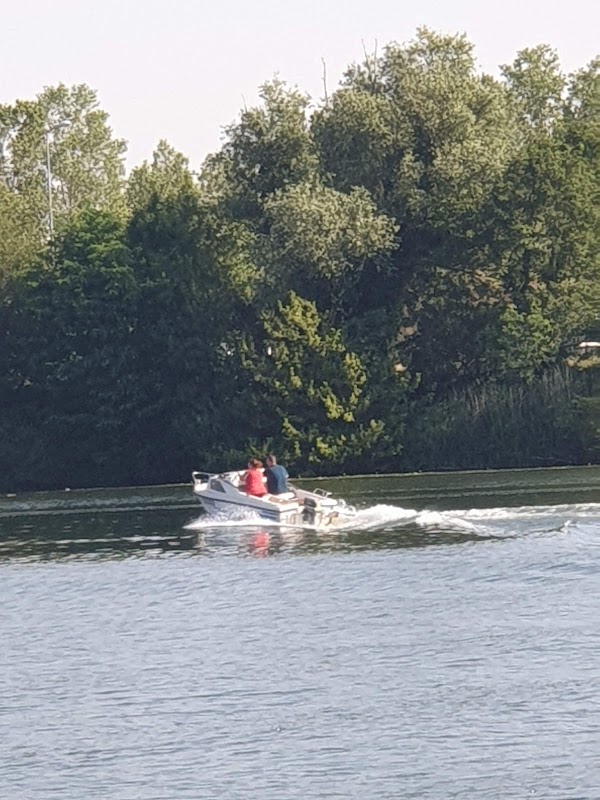 Halte fluviale de la cote Olie