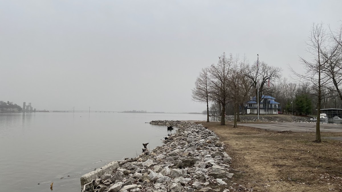 Harbor Point Yacht Club