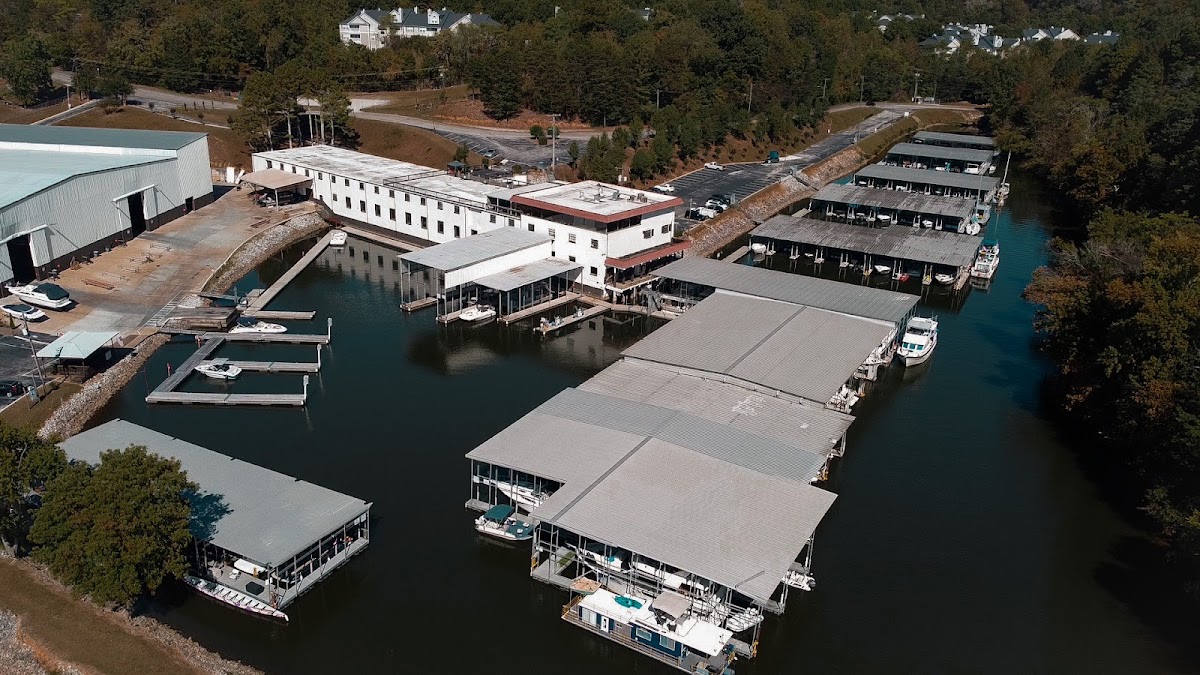 Lakeshore Marina