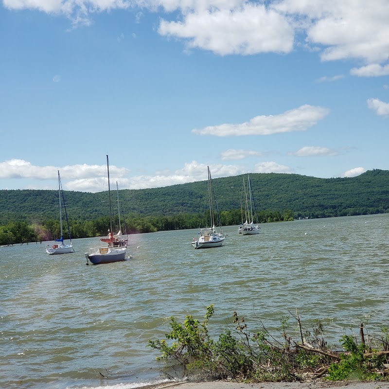 Chipman Point Marina