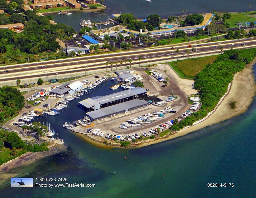 O'Neil's Marina