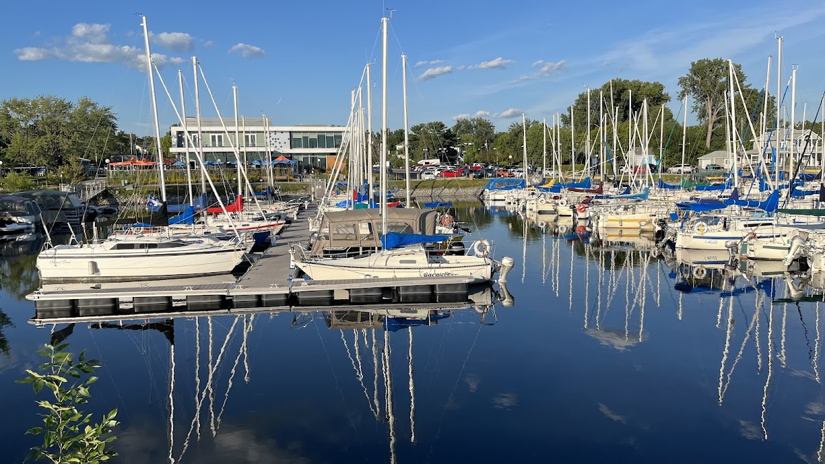 Aylmer Marina