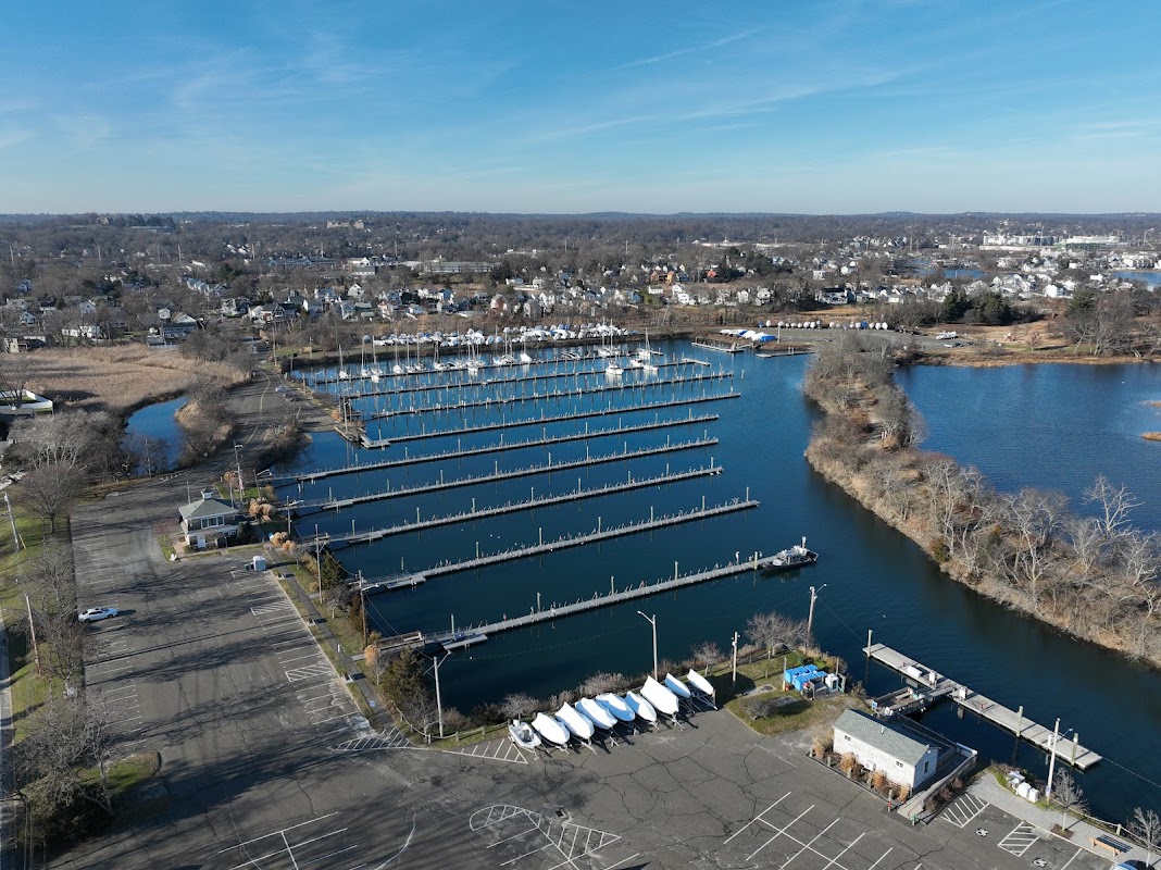 Fairfield Marina Office and Mooring Access Dock