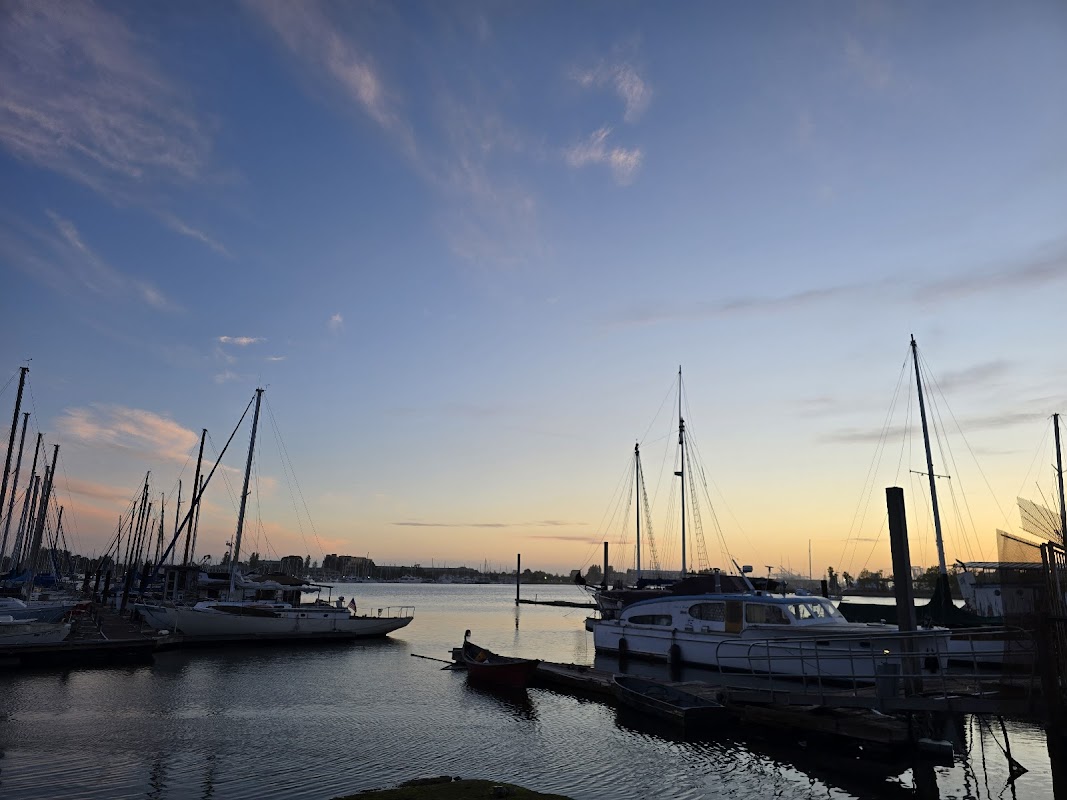 5th Avenue Marina