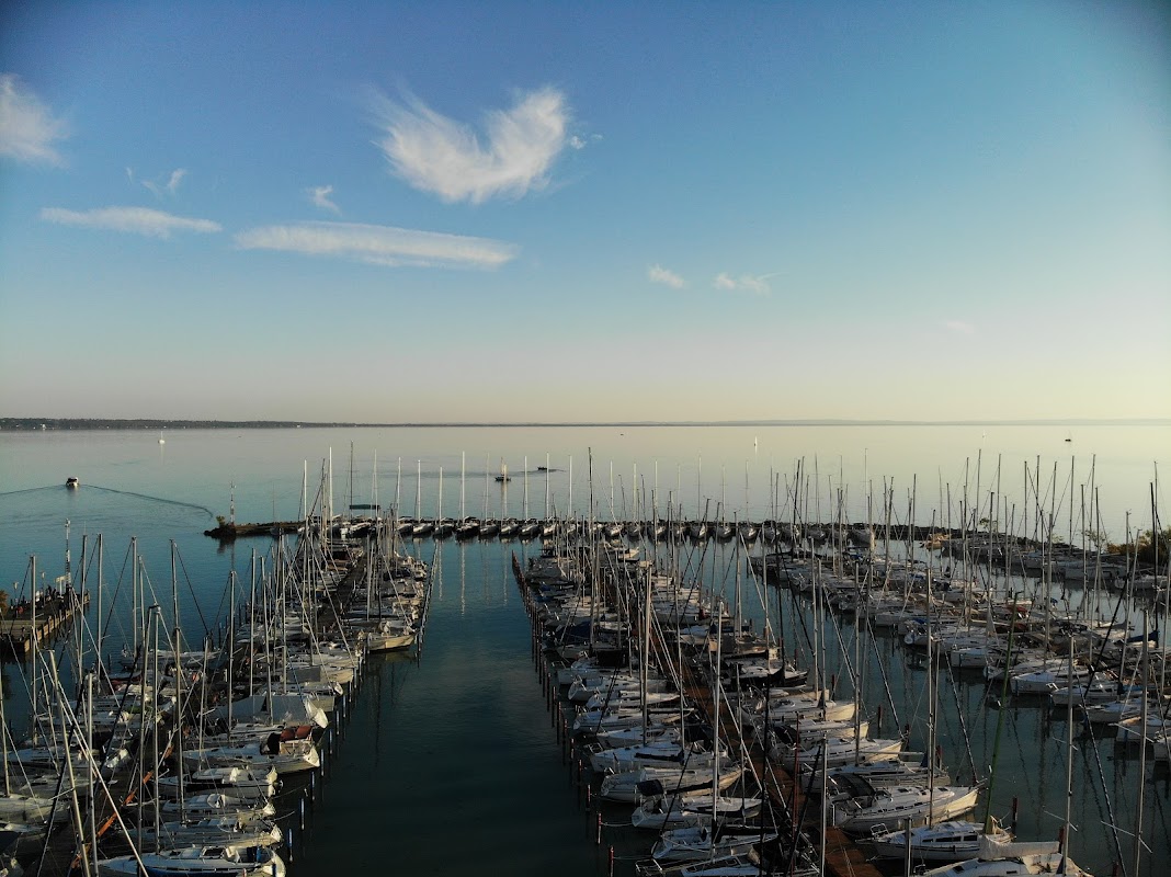 Kékszalag port