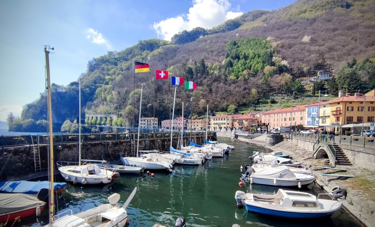 Porto di Dongo