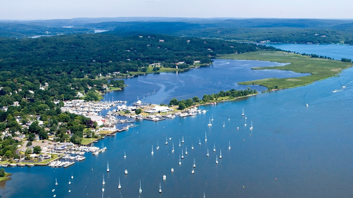 Essex Marina Connecticut