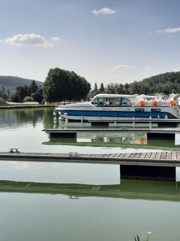 Halte Nautique de Montbard