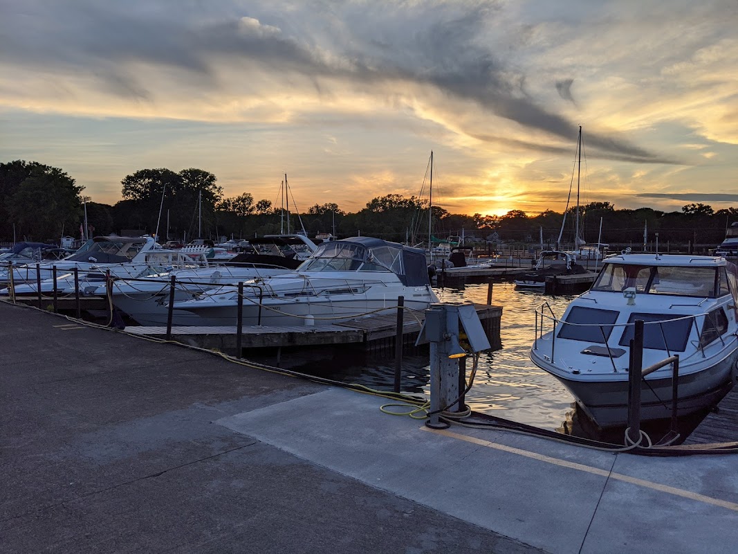 Birdie Bay Boat Club