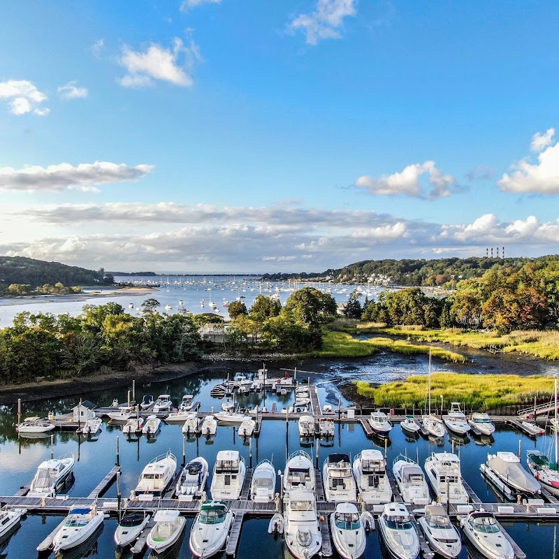 Britannia Yachting Center