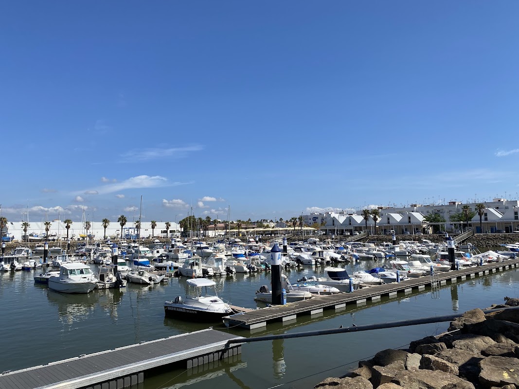 puerto deportivo de isla cristina