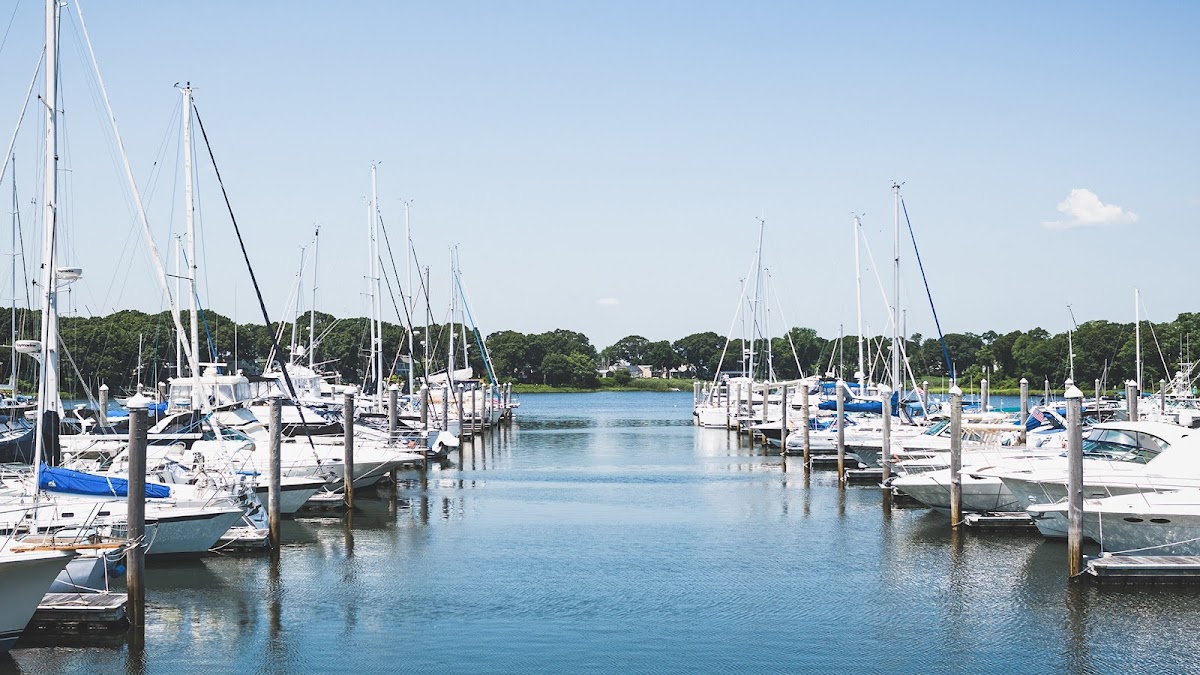 Brewer's Cove Haven Marina