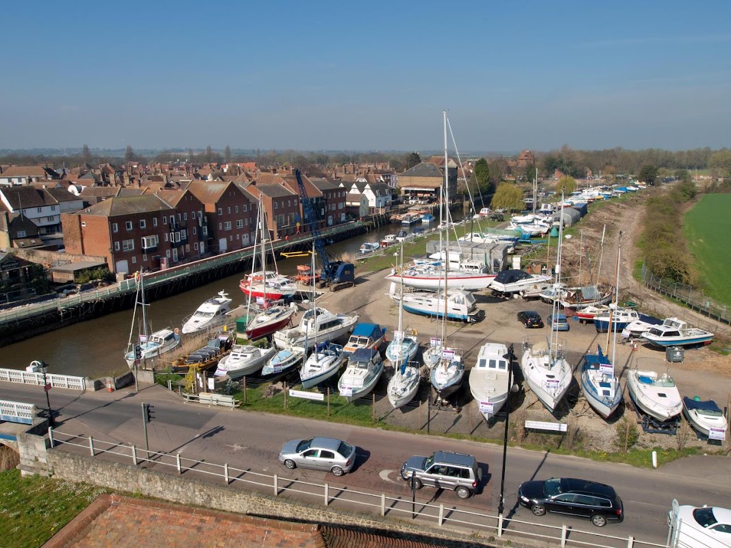 Highway Marina