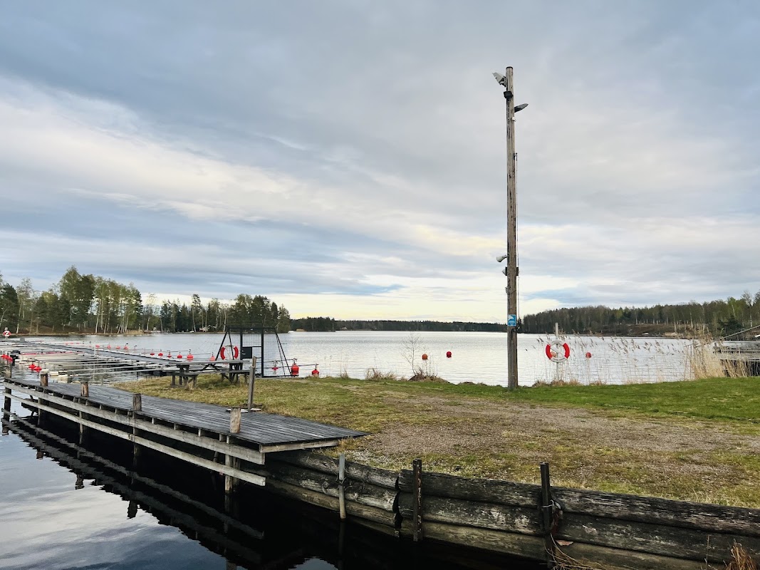 Söderbärkes hamn