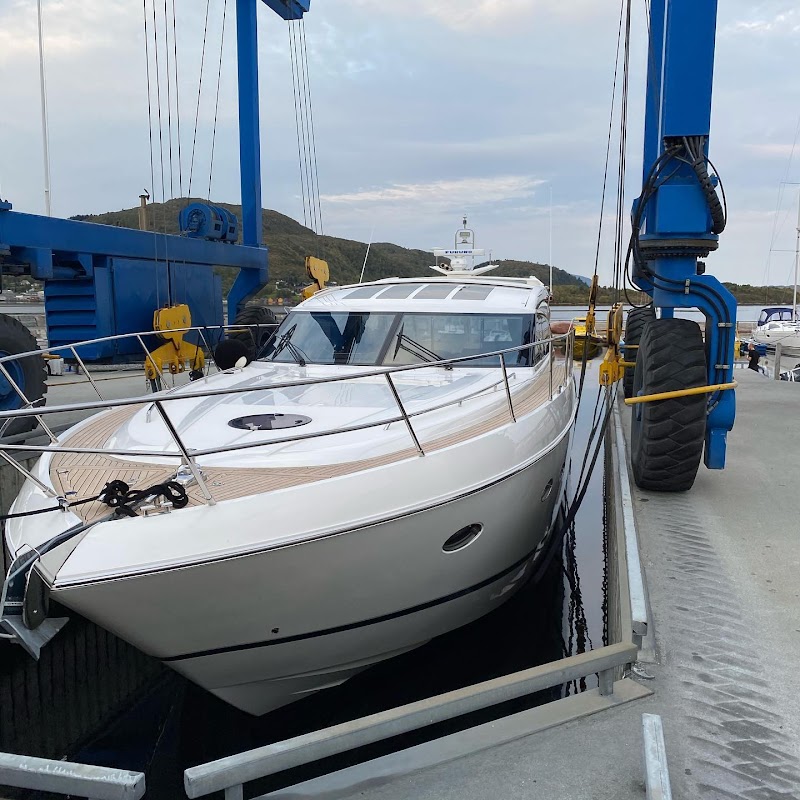 Ulstein Marina