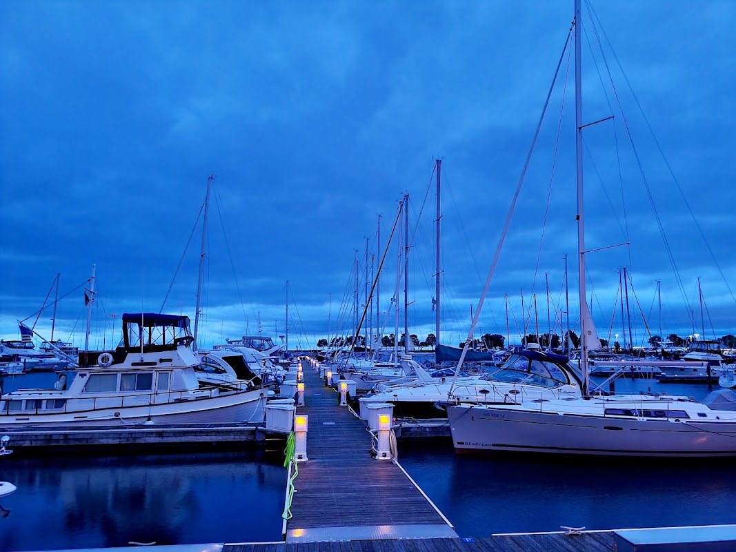 Harbor Centre Marina Milwaukee