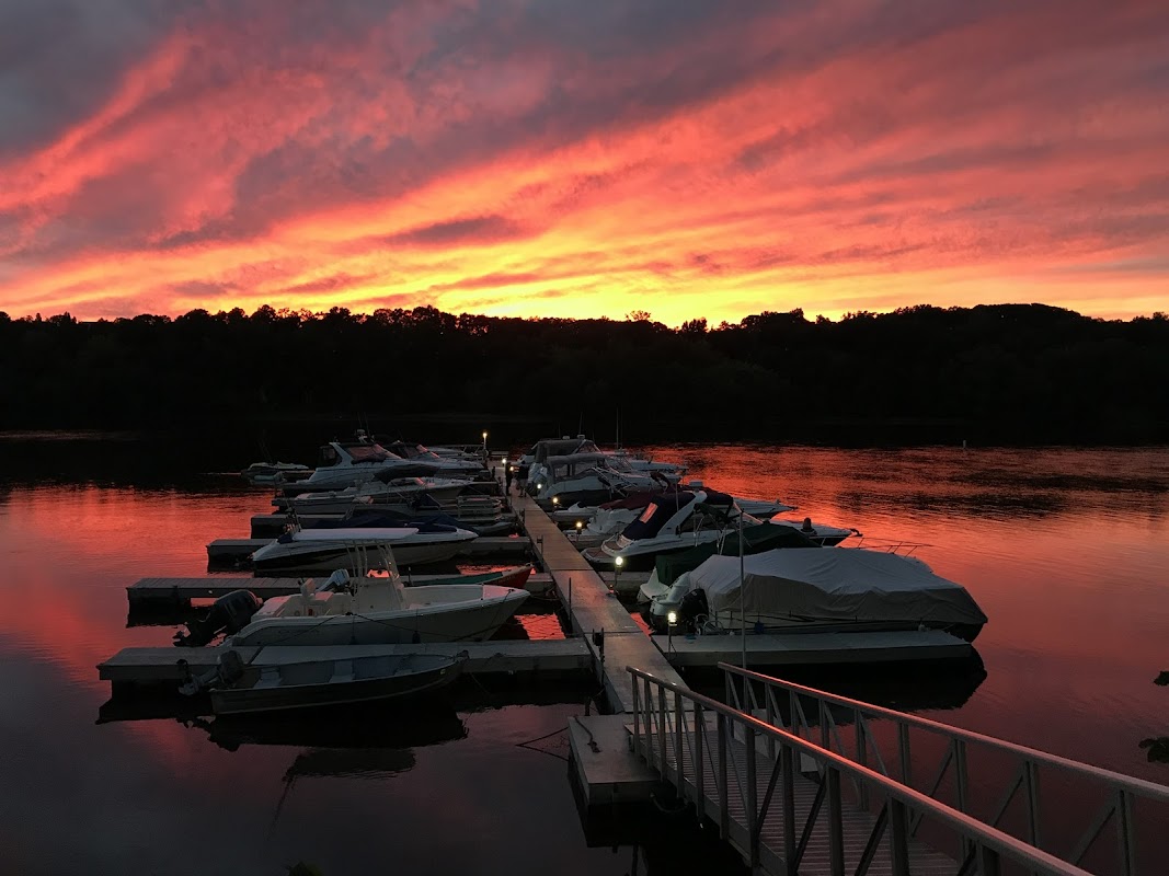 Glastonbury Yacht Club