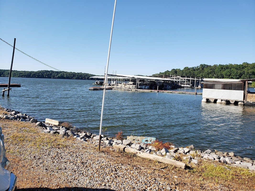 Benton Boat Ramp & Marina