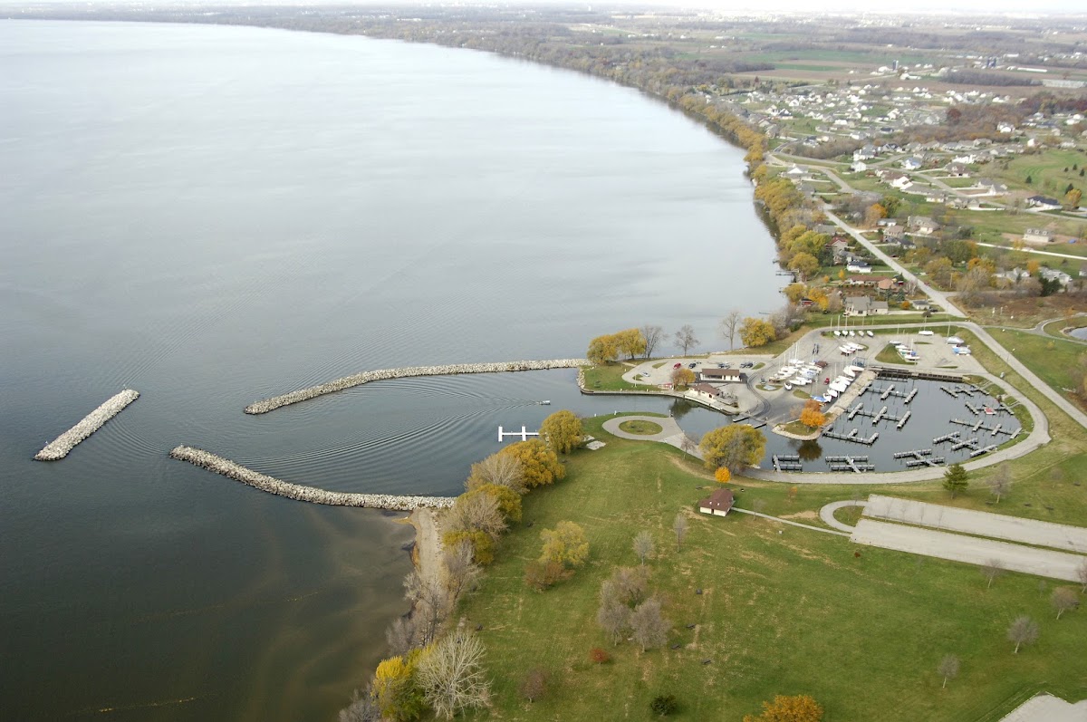 High Cliff Marina