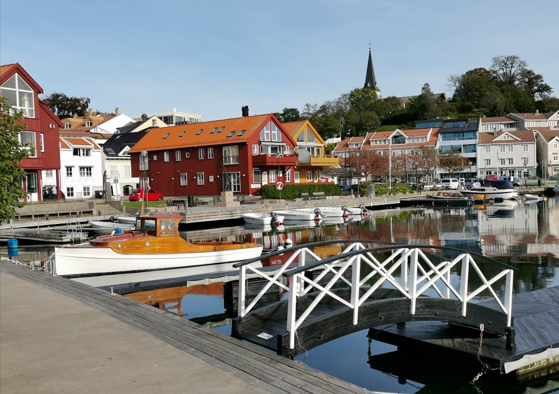 Grimstad gjestehavn