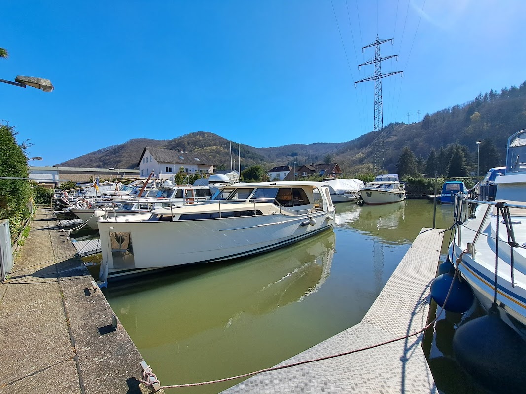 Kutscher's Marina