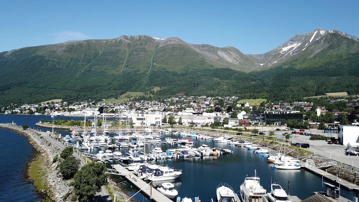 Ørsta småbåthamn
