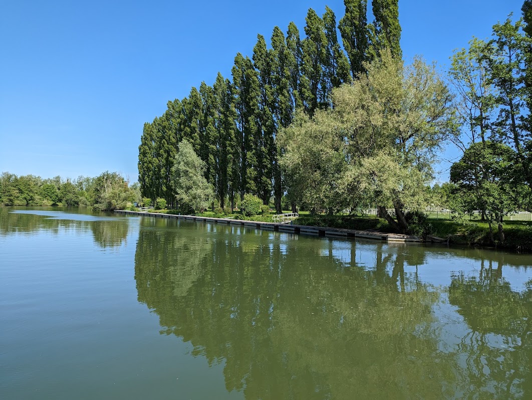 Halte Fluviale de Tronville-en-Barrois